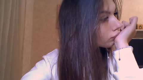 Jennifer online show from 14, 11, 2025