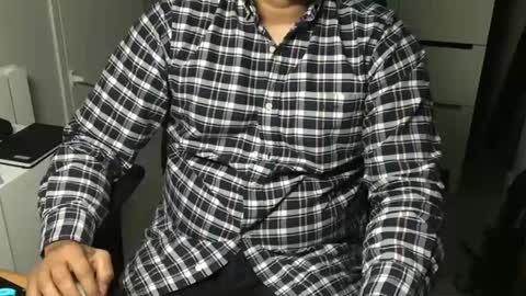 joeshades21 online show from 20, 1, 2025