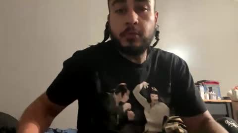 joevonknee online show from 10, 10, 2025