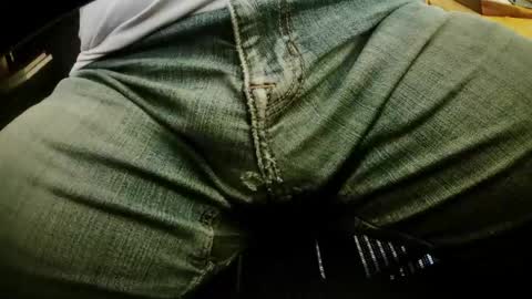 Snapshot of joeystr0ker chatting on 18, 4, 2026 joeystr0ker online show from 18, 4, 2026