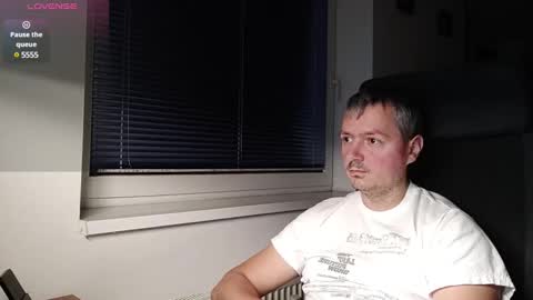 Jogger1991 online show from 6, 1, 2025