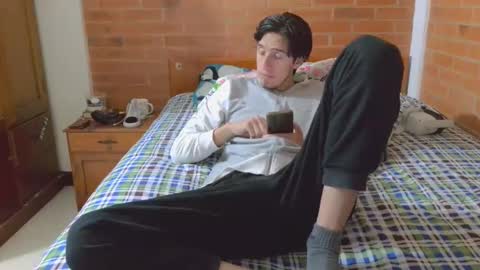 johan70nsexy online show from 20, 3, 2026