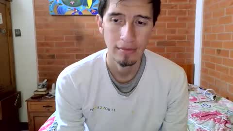 johan70nsexy online show from 15, 4, 2026