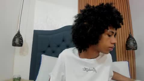 Snapshot of johan_gz_ chatting on 21, 5, 2026 Johan online show from 21, 5, 2026