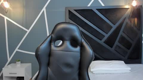 Johan Williams online show from 7, 12, 2024