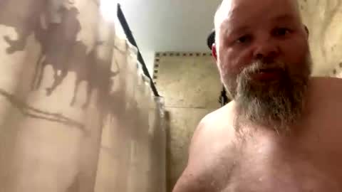 Snapshot of john40a chatting on 2, 4, 2026 John online show from 2, 4, 2026