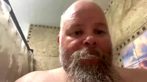 Snapshot of john40a chatting on 10, 4, 2026 John online show from 10, 4, 2026