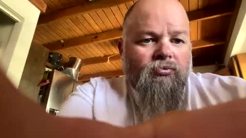 Snapshot of john40a chatting on 11, 4, 2026 John online show from 11, 4, 2026