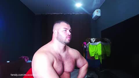 Snapshot of john_and_kiss chatting on 17, 11, 2025 john and kiss online show from 17, 11, 2025