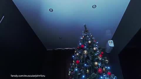 Snapshot of john_and_kiss chatting on 20, 12, 2025 john and kiss online show from 20, 12, 2025