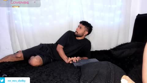 Snapshot of john_ellie_shelby chatting on 19, 10, 2025 John and Emily online show from 19, 10, 2025