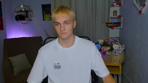 Snapshot of john_lik chatting on 2, 7, 2026 John online show from 2, 7, 2026