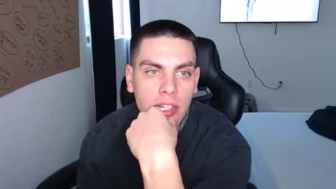 Snapshot of johnafterdark chatting on 22, 2, 2026 JAXX online show from 22, 2, 2026