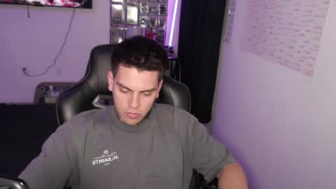 Snapshot of johnafterdark chatting on 5, 5, 2026 JAXX online show from 5, 5, 2026