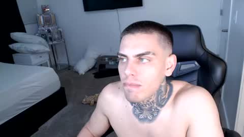 Snapshot of johnafterdark chatting on 16, 7, 2026 JAXX online show from 16, 7, 2026