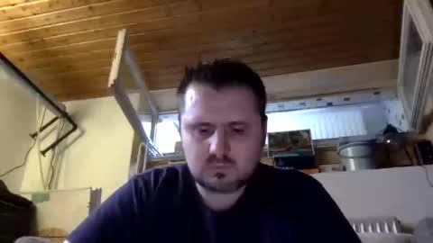 Snapshot of johnbee8989 chatting on 12, 3, 2026 johnbee8989 online show from 12, 3, 2026