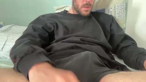 Snapshot of johnhard1987 chatting on 17, 10, 2025 johnhard1987 online show from 17, 10, 2025