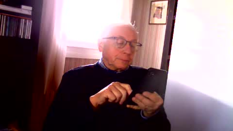 Snapshot of johnjohn6226623 chatting on 4, 1, 2025 johnjohn6226 online show from 4, 1, 2025