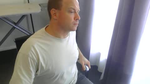 Lovenitwet69 online show from 5, 4, 2026