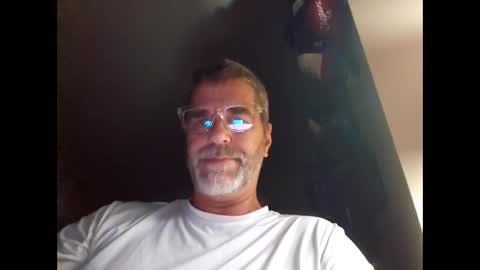Snapshot of johnnyblaze2112 chatting on 24, 4, 2026 johnnyblaze2112 online show from 24, 4, 2026