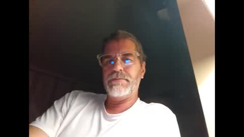 Snapshot of johnnyblaze2112 chatting on 30, 4, 2026 johnnyblaze2112 online show from 30, 4, 2026