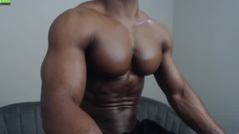 Snapshot of johnnydolce50 chatting on 14, 2, 2025 MASTER OF SUBS BETA SLAVES online show from 14, 2, 2025