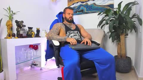 JOHNNY online show from 10, 2, 2026