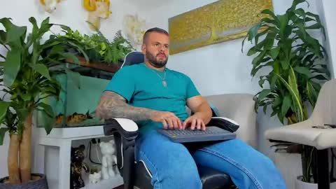 JOHNNY online show from 17, 4, 2026