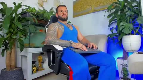 Snapshot of johnnygrayson_ chatting on 29, 4, 2026 JOHNNY online show from 29, 4, 2026