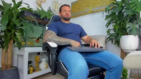 Snapshot of johnnygrayson_ chatting on 9, 5, 2026 JOHNNY online show from 9, 5, 2026