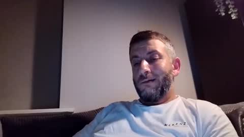 Snapshot of johnnypoly chatting on 30, 11, 2025 bigboy online show from 30, 11, 2025