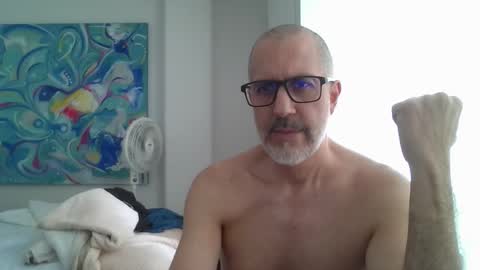 Snapshot of johnnysexercise chatting on 17, 5, 2026 johnnysexercise online show from 17, 5, 2026