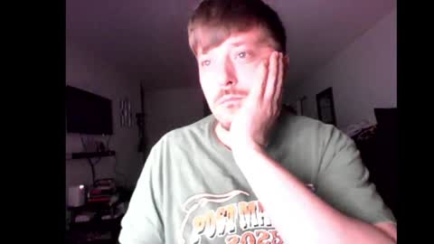 Snapshot of johnson1995764958 chatting on 27, 5, 2026 johnson1995764958 online show from 27, 5, 2026