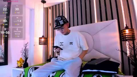 Snapshot of johnsonisaac94_ chatting on 1, 3, 2026 johnsonisaac94 online show from 1, 3, 2026