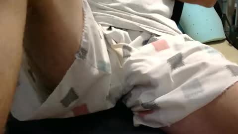 Snapshot of johnstrong699 chatting on 10, 9, 2025 johnstrong online show from 10, 9, 2025