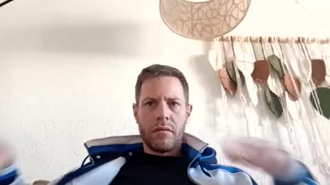 jojo19844 online show from 14, 1, 2026