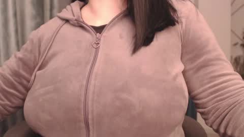 Snapshot of jokissy chatting on 12, 3, 2025 jokissy online show from 12, 3, 2025