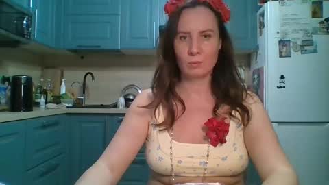 you can call me my Queen online show from 21, 5, 2026