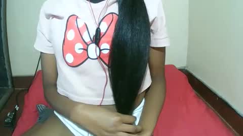 joliekah27 online show from 14, 12, 2025