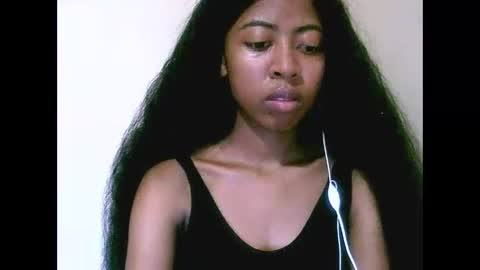 joliekah27 online show from 14, 5, 2026