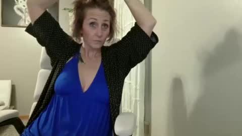 Jolie online show from 19, 11, 2025