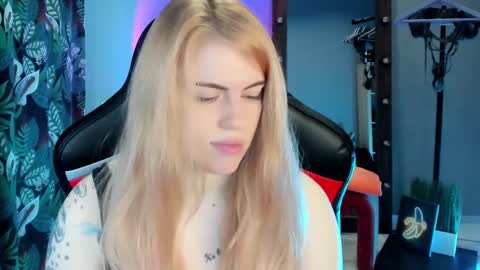 Jolly online show from 25, 1, 2025