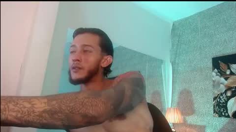 Jonas  online show from 11, 11, 2025