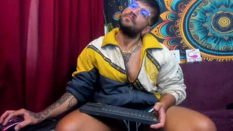 Jonathan RiversNew online show from 11, 2, 2025