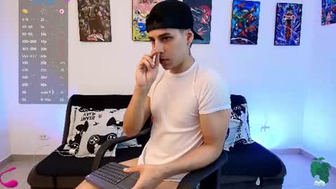 Snapshot of jonathanjoestar_ chatting on 6, 7, 2026 Instagram jonathanfit14 online show from 6, 7, 2026
