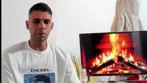 Snapshot of jonesjoness15 chatting on 2, 11, 2025 jonesjoness15 online show from 2, 11, 2025