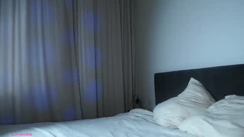 Snapshot of jonnienita chatting on 11, 7, 2026 Alice online show from 11, 7, 2026