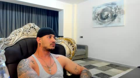 Snapshot of jonnyporn1 chatting on 1, 5, 2026 jonnyporn1 online show from 1, 5, 2026