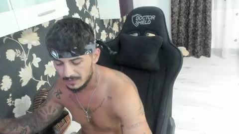 Snapshot of jonnyporn1 chatting on 22, 7, 2026 jonnyporn1 online show from 22, 7, 2026