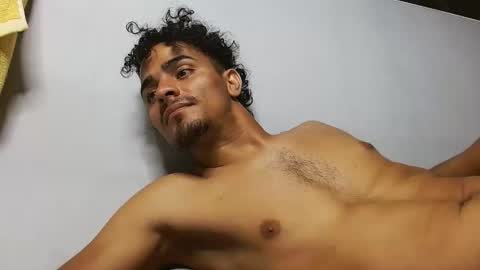 jose19980103 online show from 14, 2, 2025